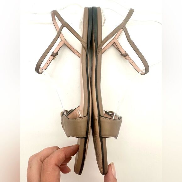 Gucci GG Leather Marmont Ankle Buckle Sandals Scalloped Mud Flat Heel EU37 US7 - Picture 5 of 13